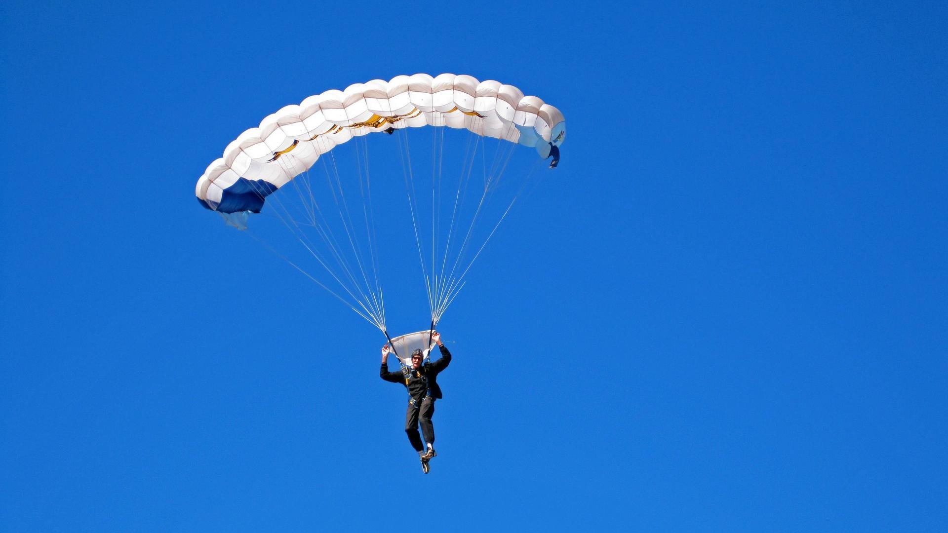 年度焦点之战之夜,伊萨克大场面先生