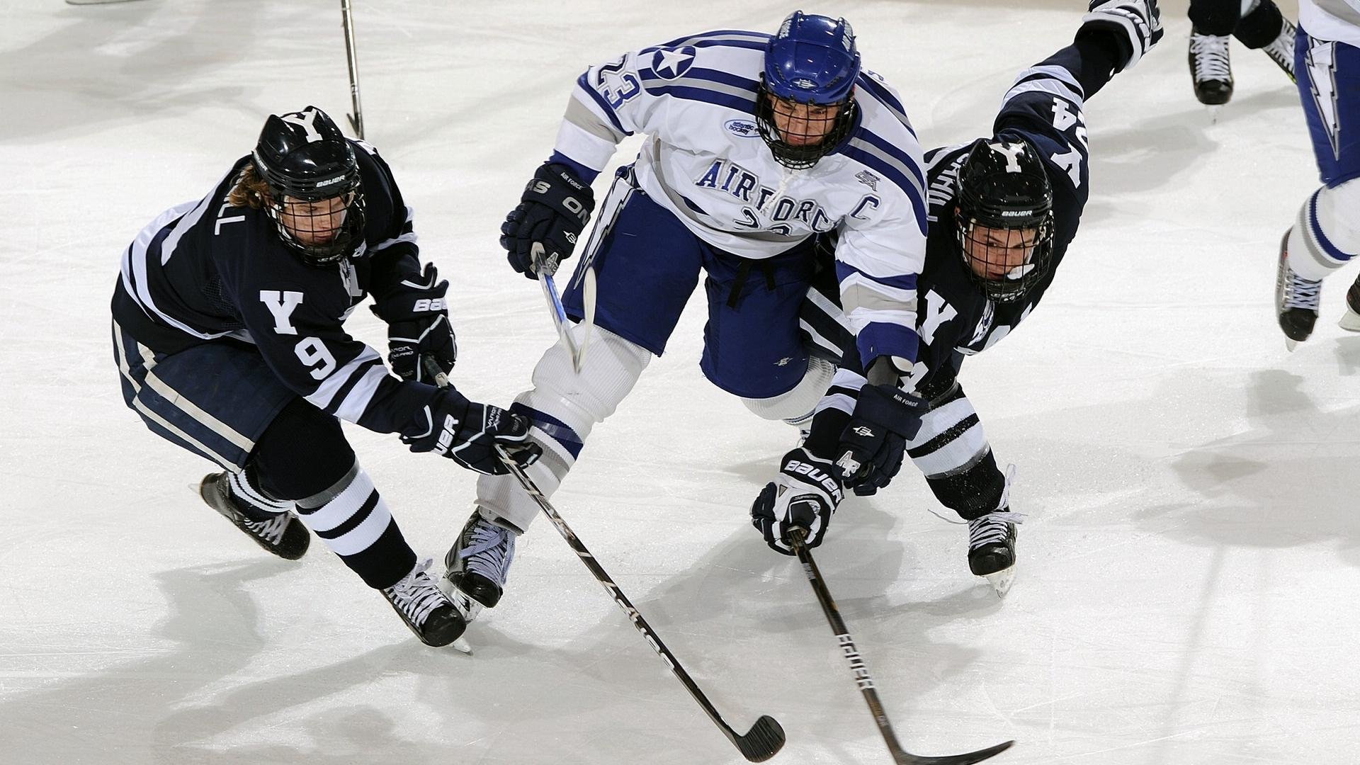 哥斯达黎加咖啡豆碾碎哥伦比亚黄金,小国足球的生存启示录